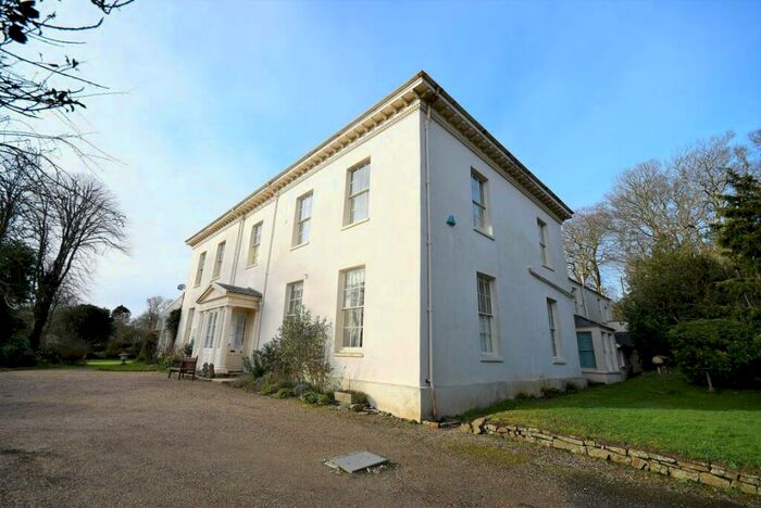 2 Bedroom Flat To Rent In Port Hill, Heywood Road, Northam, EX39