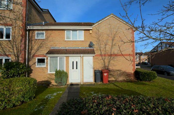 1 Bedroom End Of Terrace House To Rent In Maplin Park, Slough, SL3