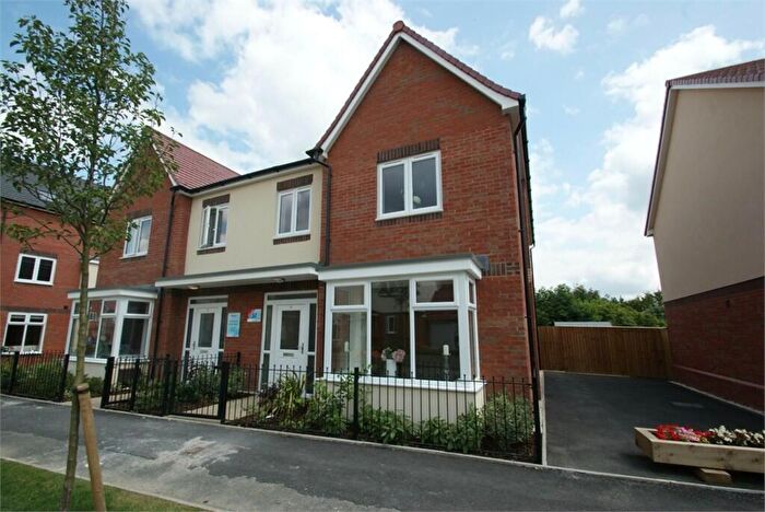 4 Bedroom Semi Detached House To Rent In Edison Drive, Rugby, Warwickshire, CV21