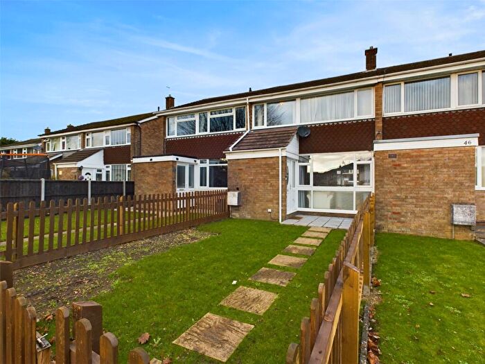 3 Bedroom Terraced House For Sale In Kestrel Drive, BS16