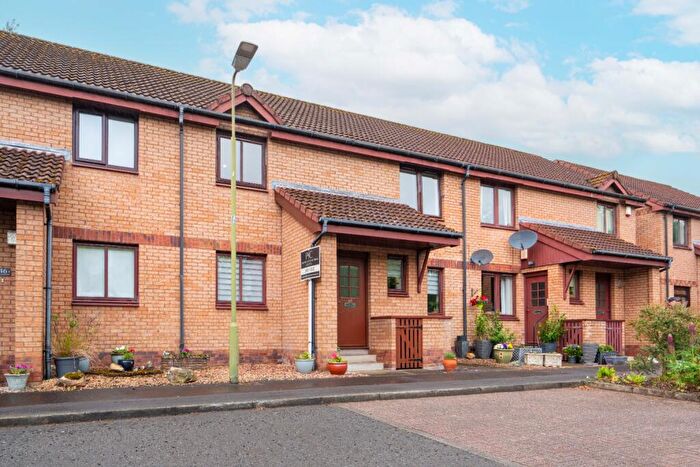 2 Bedroom Apartment For Sale In South Loch Park, Bathgate, West Lothian, EH48