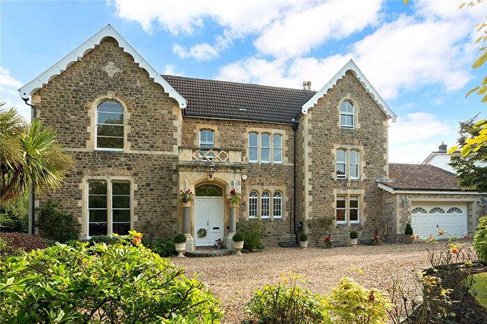 6 Bedroom Detached House To Rent In Channel Road, Clevedon, Somerset, BS21