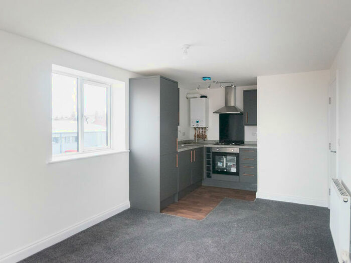 2 Bedroom Flat To Rent In Low Gables, Hall Road, Armley, Leeds, LS12