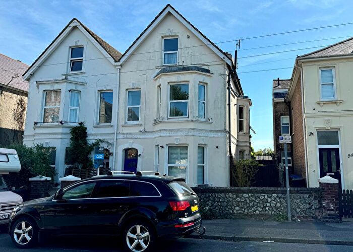 1 Bedroom Flat To Rent In Christchurch Road, Worthing, BN11