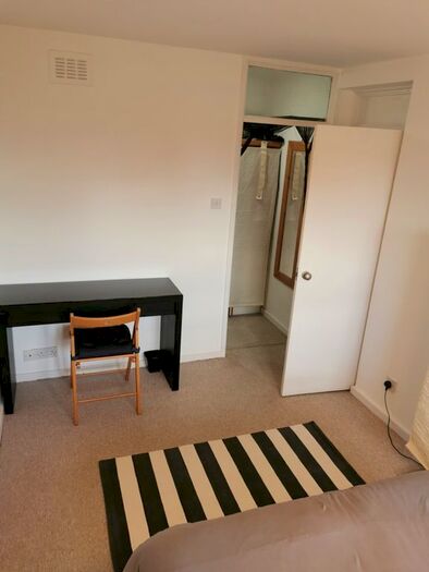 1 Bedroom Flat To Rent In Whitton, Primrose Hill, NW3