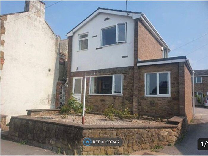 3 Bedroom Detached House To Rent In High Street, Morley, Leeds, LS27