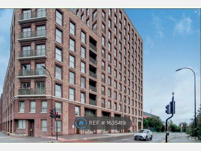 3 Bedroom Flat To Rent In Tiller House, London, E6