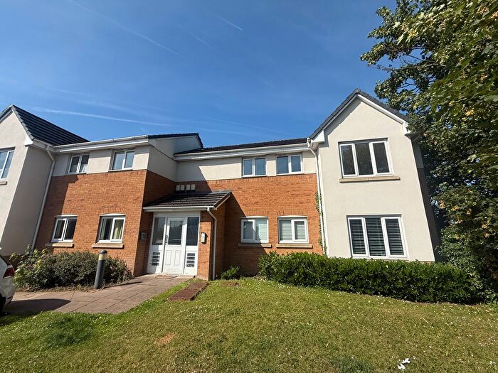 2 Bedroom Flat To Rent In Hatherley Lane, Cheltenham, GL51