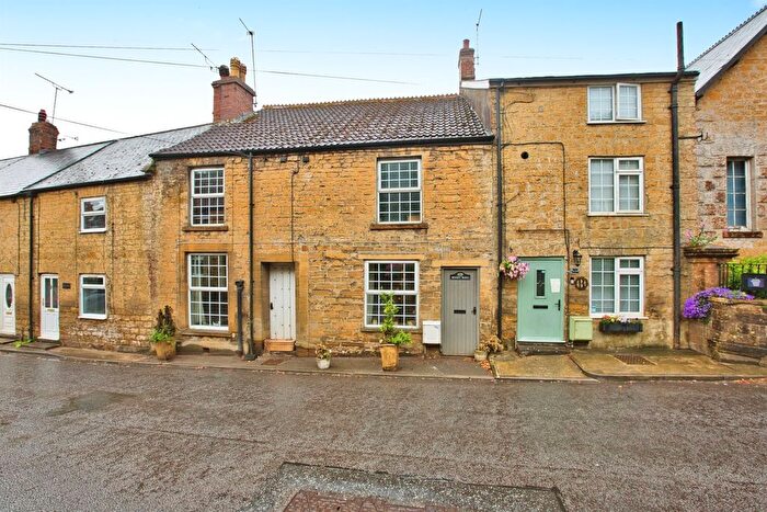 3 Bedroom Terraced House For Sale In Middle Street, Misterton, Crewkerne, TA18
