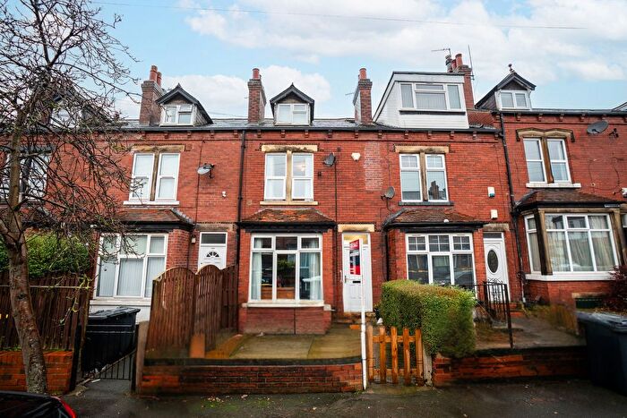 4 Bedroom Terraced House For Sale In Ash Road, Leeds, LS6