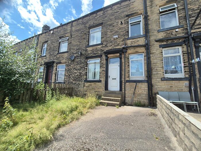 2 Bedroom Terraced House To Rent In Ripon Street, Halifax, HX1