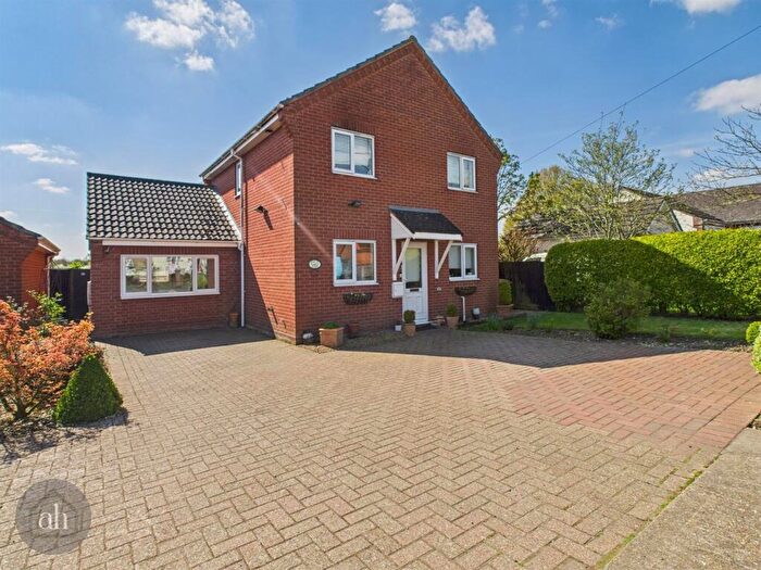 3 Bedroom Detached House For Sale In Rectory Road, Wyverstone, IP14