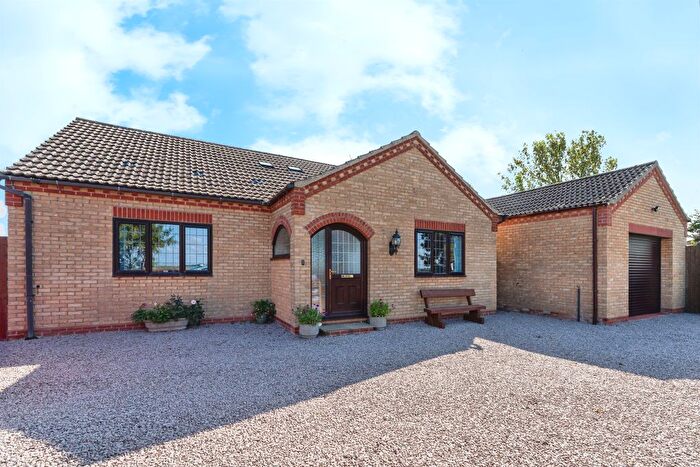 5 Bedroom Detached House For Sale In Purls Bridge Drove, Manea, March, PE15