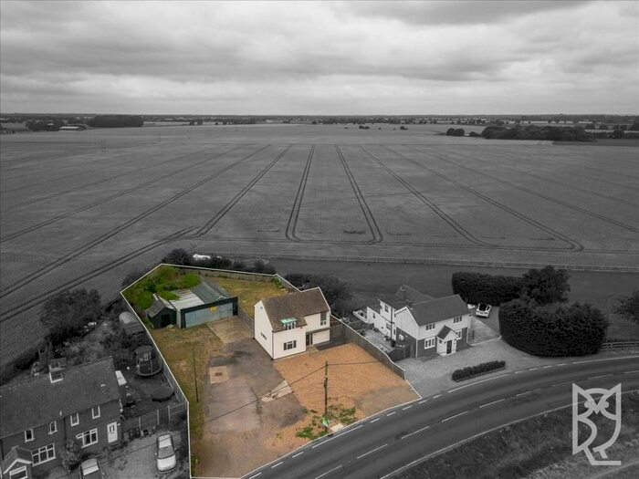 3 Bedroom Detached House For Sale In Clacton Road, Horsley Cross, Manningtree, Essex, CO11