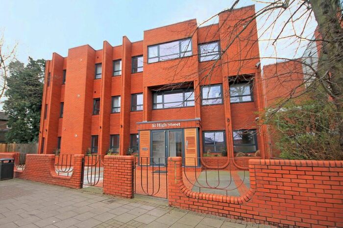 2 Bedroom Flat To Rent In High Street, Feltham, TW13