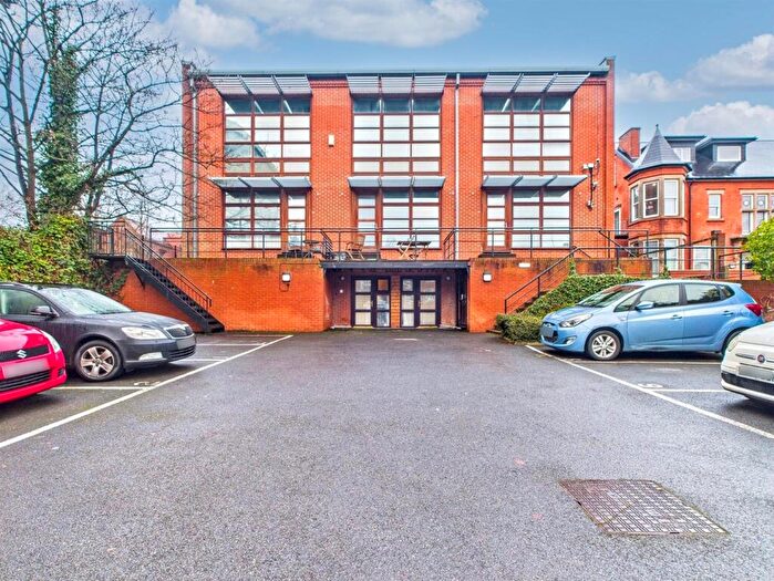 1 Bedroom Apartment To Rent In Pelham Road, Nottingham, NG5