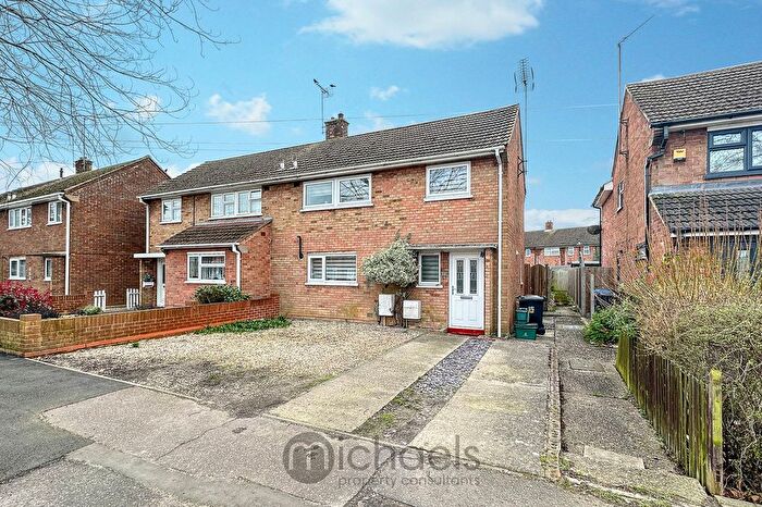 3 Bedroom Semi Detached House For Sale In Berechurch Hall Road, Colchester, CO2