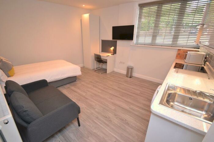Studio To Rent In Woodborough Road, Nottingham, NG3