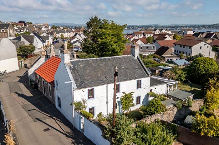 2 Bedroom Detached House For Sale In School Wynd, Tayport, DD6