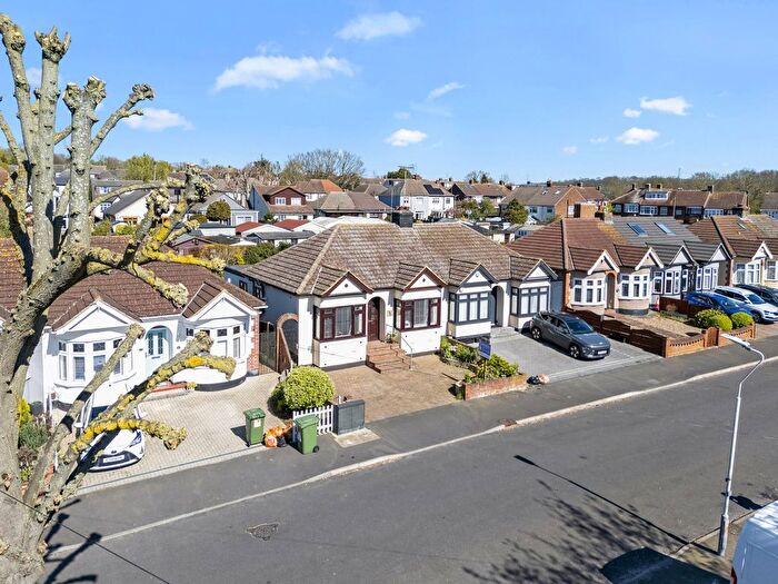 3 Bedroom Semi Detached Bungalow For Sale In Ingreway, Harold Wood, RM3