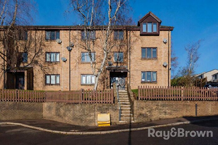 1 Bedroom Flat For Sale In Forest View, Cardiff, CF5