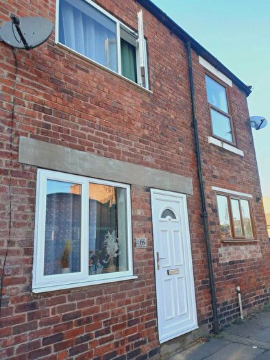 3 Bedroom Terraced House To Rent In Kilton Road, Worksop, S80