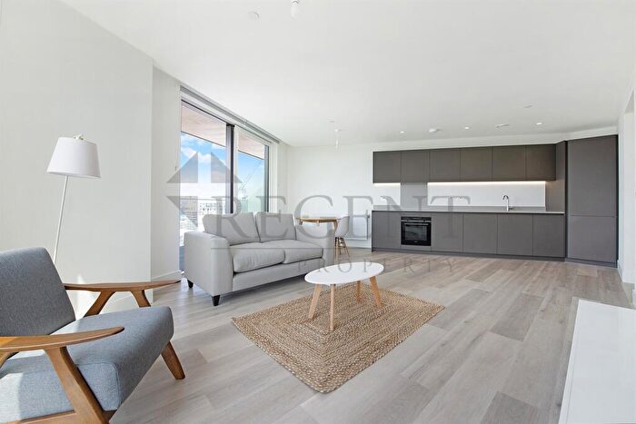 2 Bedroom Apartment To Rent In Hale Works, Daneland Walk, N17