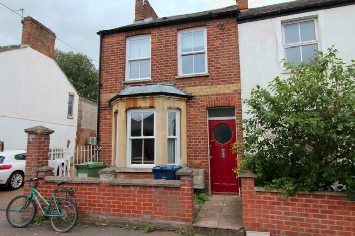 4 Bedroom Terraced House To Rent In Temple Street, Oxford, OX4