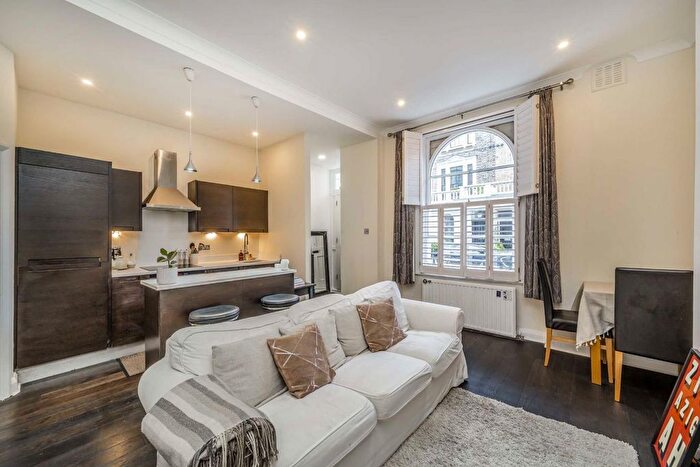 2 Bedroom Flat To Rent In Sussex Street, London, SW1V