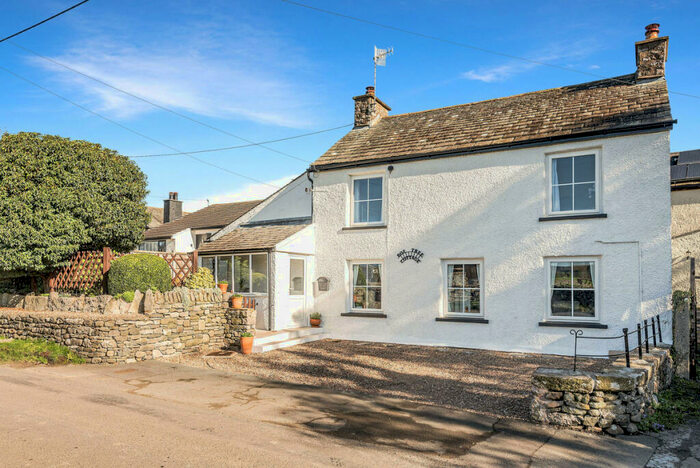 3 Bedroom Detached House For Sale In Box Tree Cottage, Whassett, LA7