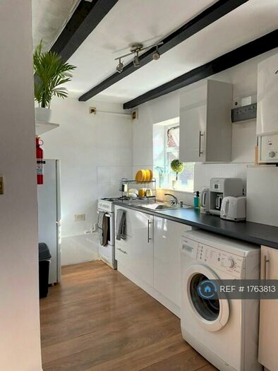 1 Bedroom Flat To Rent In Oxford, Oxford, OX4