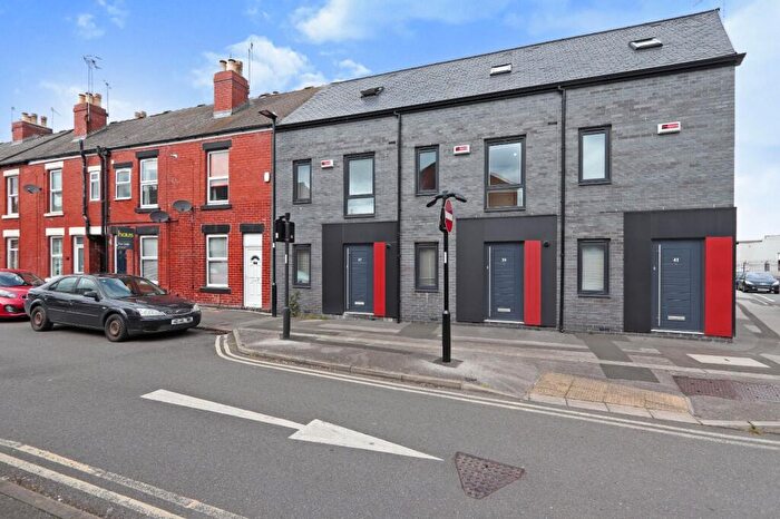 3 Bedroom Terraced House To Rent In Langdale Road, Sheffield, S8