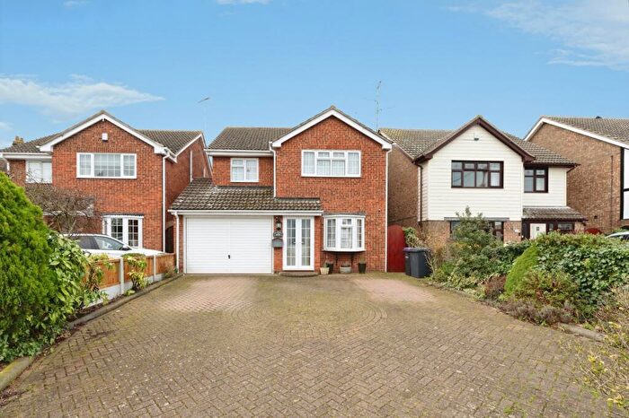 4 Bedroom Detached House For Sale In Ashingdon Road, Rochford, Essex, SS4