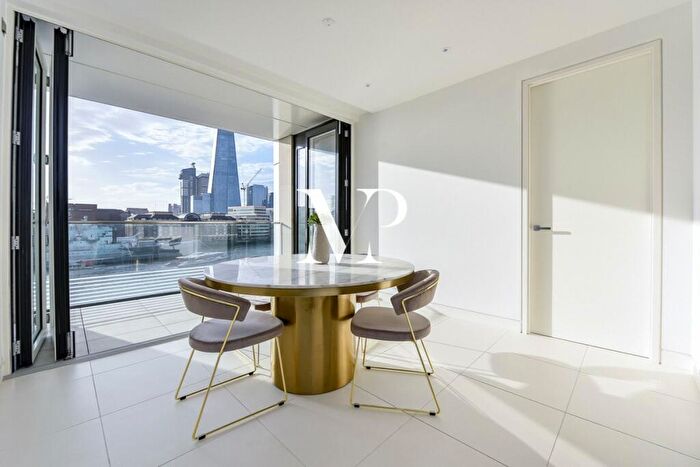 2 Bedroom Apartment To Rent In Sugar Quay, London, EC3R