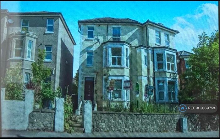 2 Bedroom Flat To Rent In Tonbridge Road, Maidstone, ME16