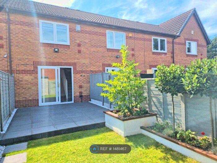 2 Bedroom Terraced House To Rent In Old Scott Close, Birmingham, B33