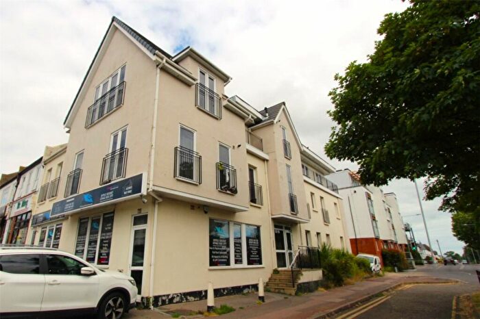 2 Bedroom Apartment To Rent In Southchurch Avenue, Southend-on-Sea, Essex, SS1