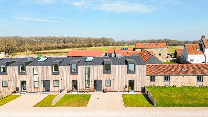 5 Bedroom Barn Conversion For Sale In Box Hedge Farm Lane, Coalpit Heath, Bristol, BS36