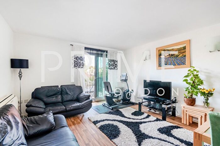 2 Bedroom Flat To Rent In The Perspective Building, Westminster Bridge Road, Waterloo, SE1