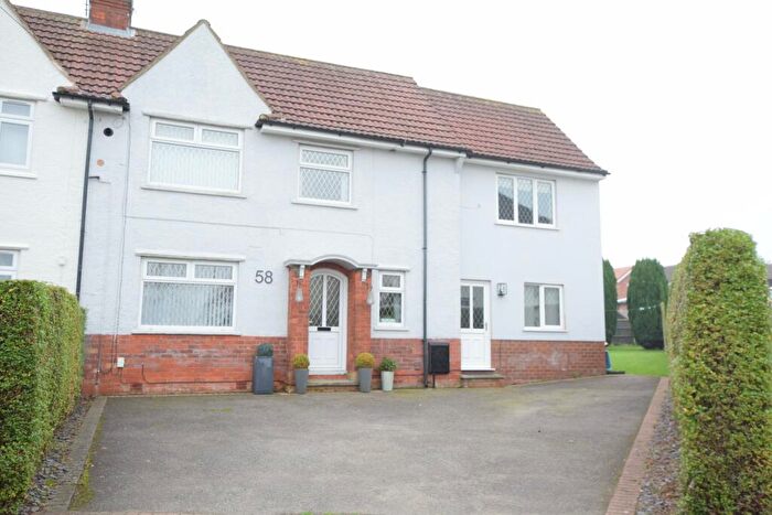 4 Bedroom Semi-Detached House To Rent In Tofts Road, Barton-upon-Humber, DN18
