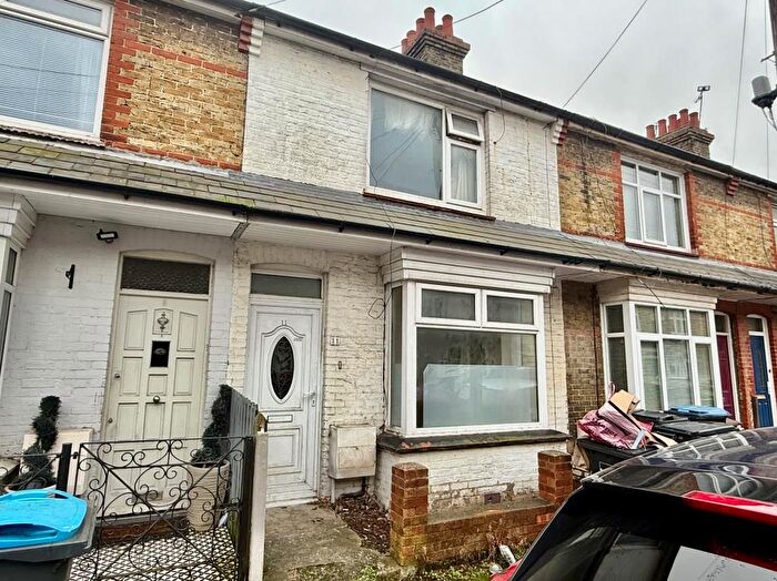 3 Bedroom Terraced House For Sale In Marden Avenue, Ramsgate, Kent, CT12