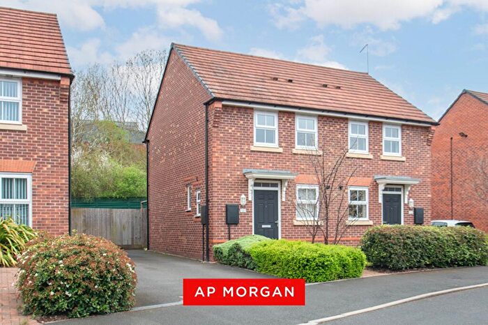 2 Bedroom Semi Detached House For Sale In Ivyleaf Close, Wirehill, Redditch, Worcestershire, B98