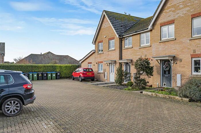 2 Bedroom Terraced House For Sale In Roundhouse Crescent, Peacehaven, BN10