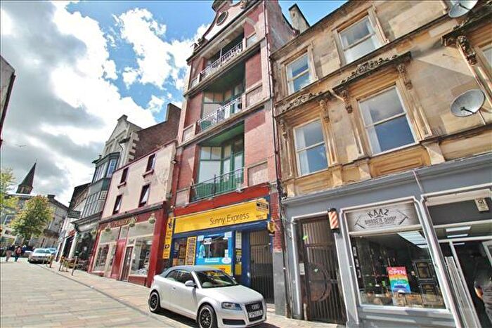 2 Bedroom Flat To Rent In Friars Street, Stirling, FK8