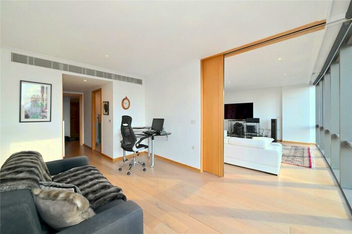 2 Bedroom Apartment For Sale In West India Quay, Hertsmere Road, Canary Wharf, London, E14