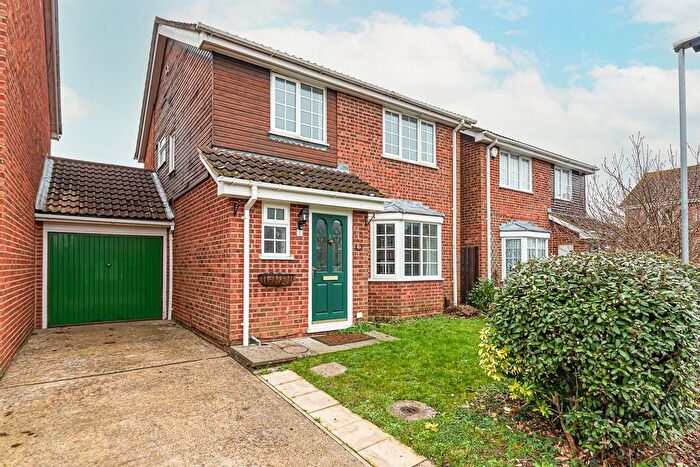 3 Bedroom Link Detached House To Rent In Coriander Way, Earley, Reading, RG6