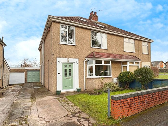 5 Bedroom Semi-Detached House For Sale In Tweeny Lane, Bristol, South Gloucestershire, BS30