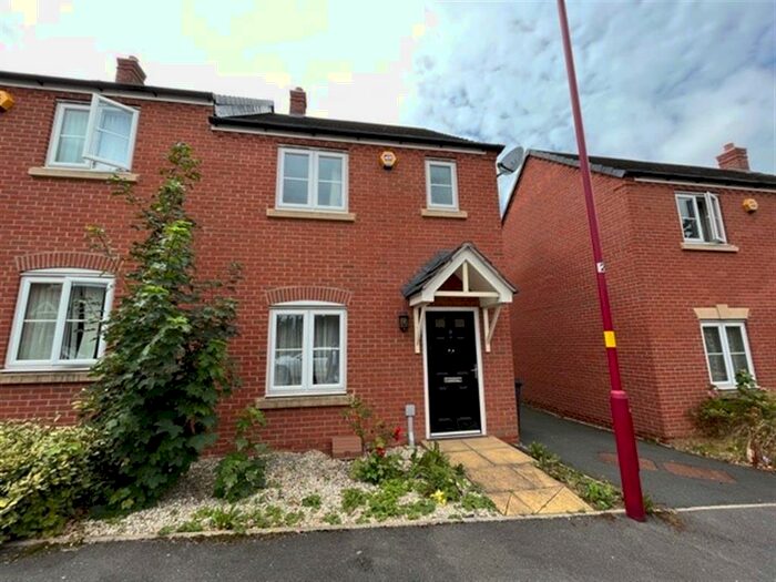 3 Bedroom Semi-Detached House To Rent In Brindley Avenue, Edgbaston, Birmingham, B16