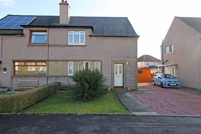 3 Bedroom Semi-Detached House To Rent In Crum Crescent, Whins Of Milton, Stirling, FK7