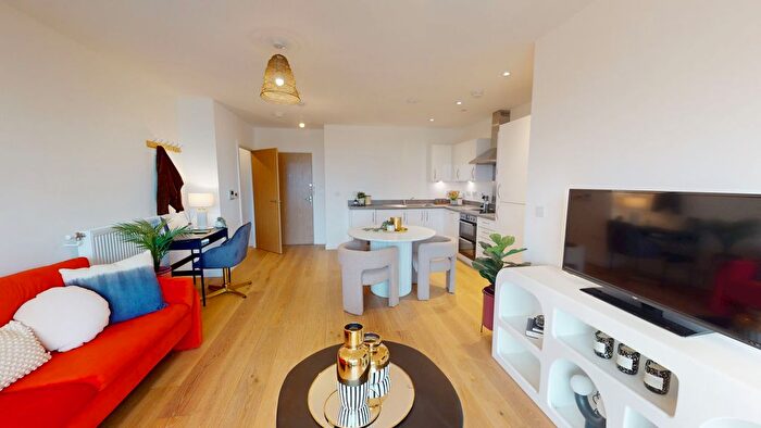 1 Bedroom Flat For Sale In Abbey Road, Barking, IG11